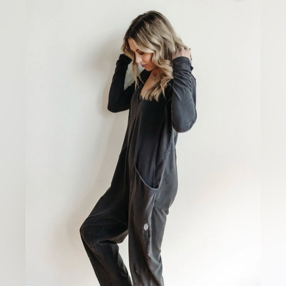 Free People Hot Shot Jumpsuit - Picture 1 of 5